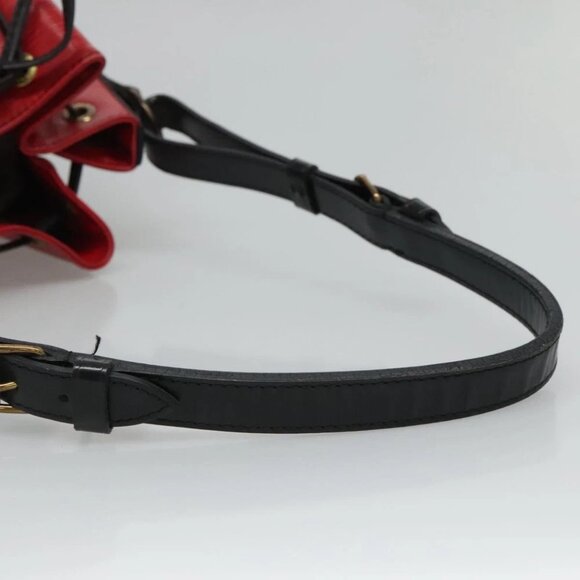 LOUIS VUITTON Epi Petit Noe Shoulder Bag Bicolor Black Red - Picture 13 of 16